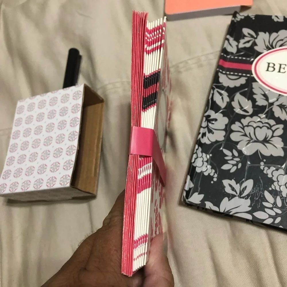 N/A elegant floral